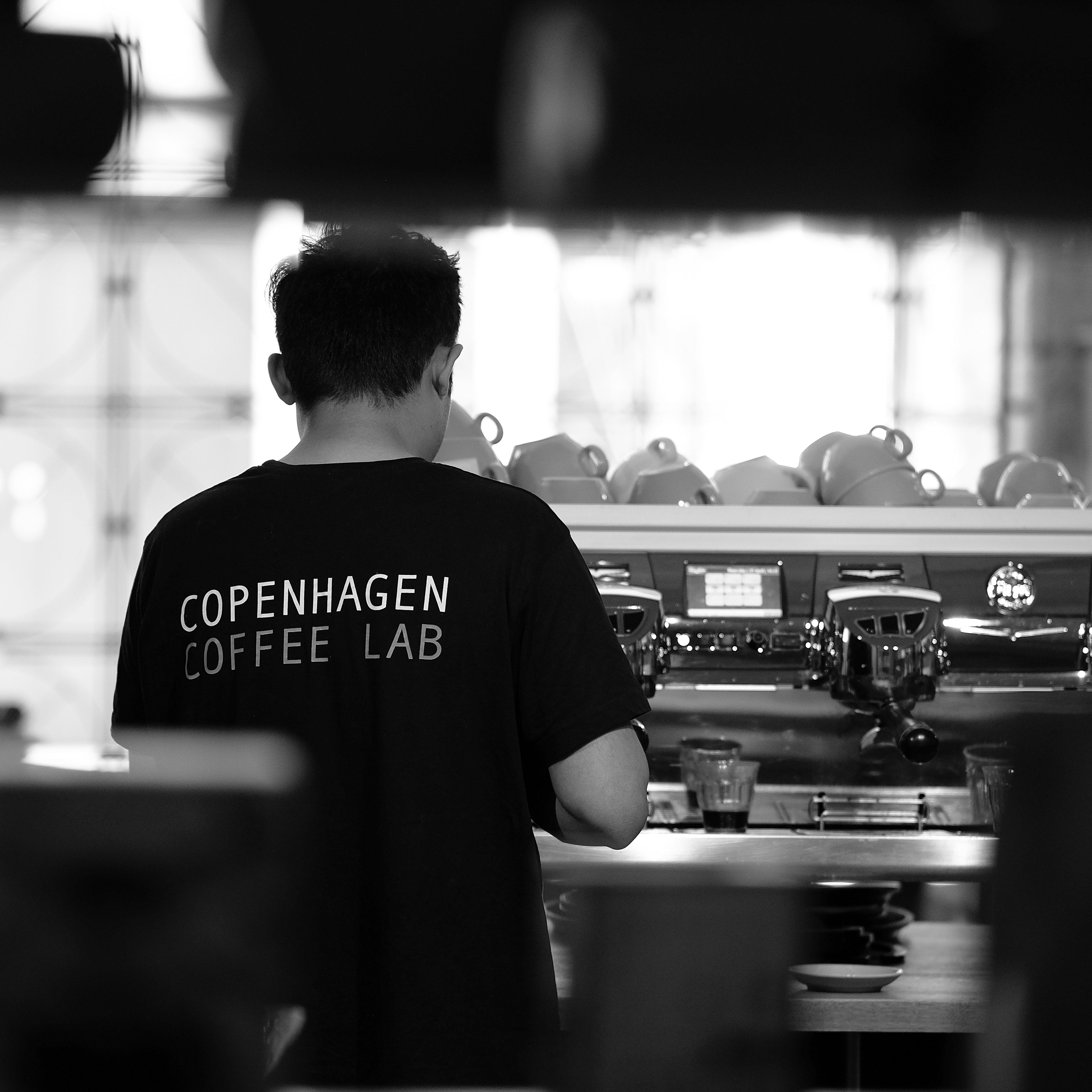 Nitro kaffe: silkeblød koldbryg med boblende bid